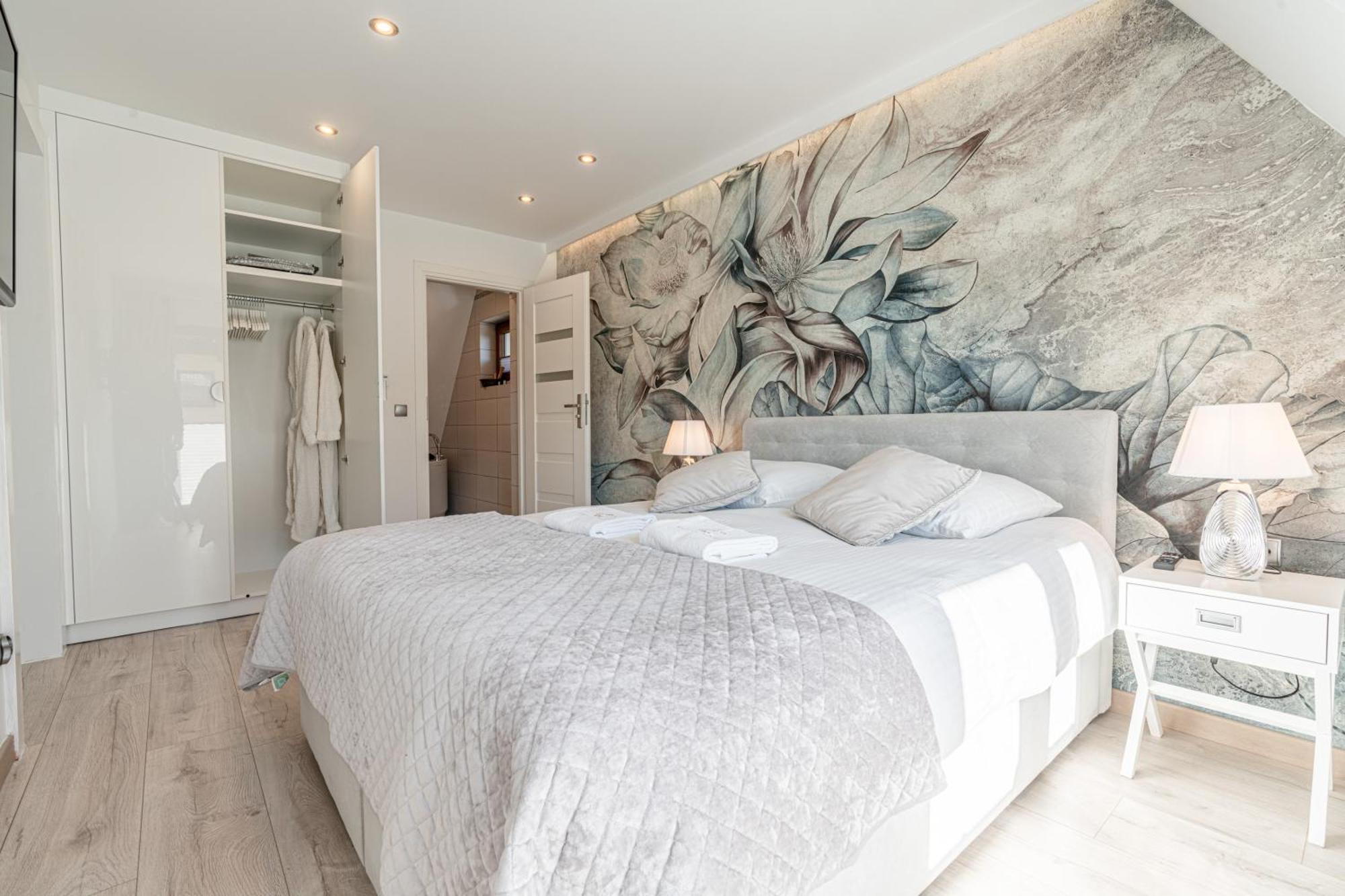 Gasienica Queen Apartment