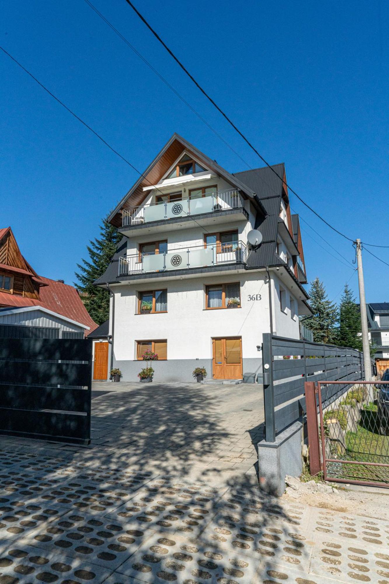 Gasienica Queen Apartment